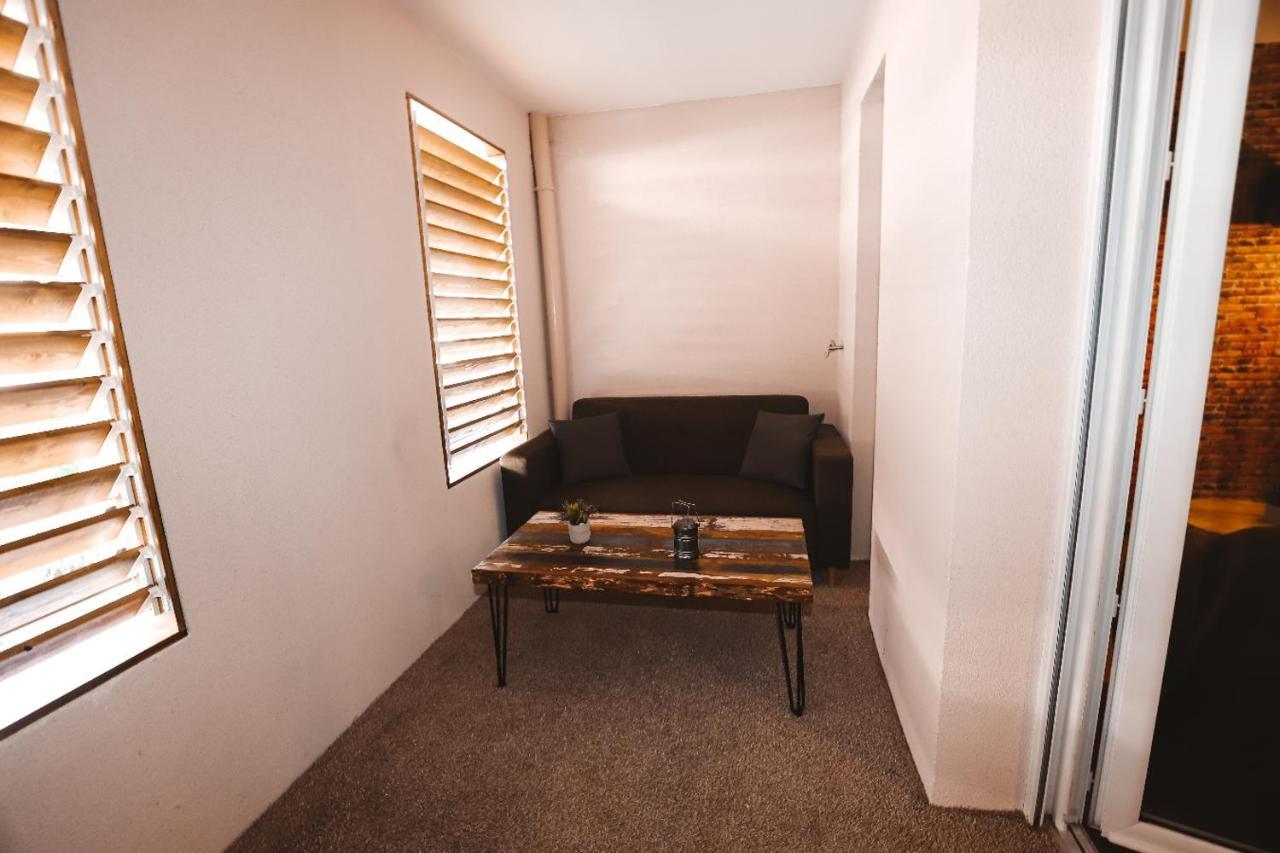 Appartement Et Garage Au Coeur De L'Isle Exteriör bild